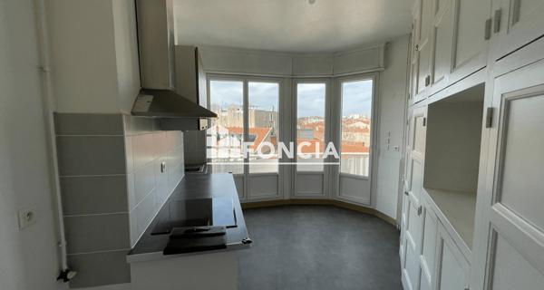 Location Appartement 4 pièces 81.61 m² - Roanne 42300