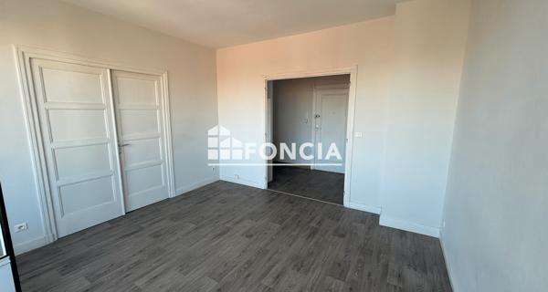 Location Appartement 4 pièces 81.61 m² - Roanne 42300
