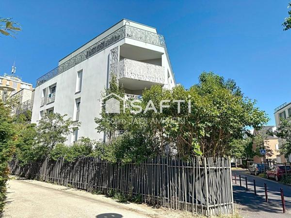 T4 71 m² lumineux avec balcon et parking