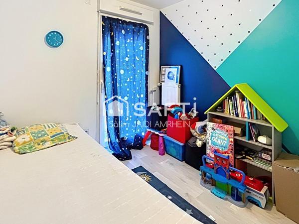 T4 71 m² lumineux avec balcon et parking