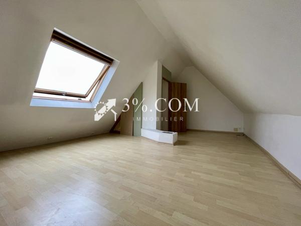 Appartement
                                                                                                                                                                                                                                                                                                                        4 pièce(s)                                                                                                                                                                                                          3 chambre(s)                                                                                                                                                                                                          90  m²
