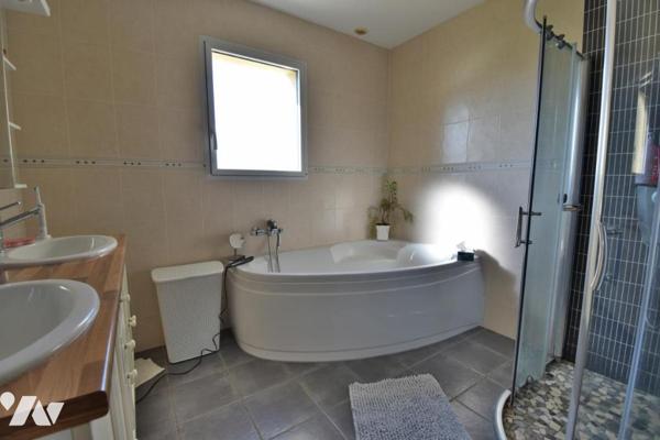 Maison familiale de 176 m² avec 6 chambres – Environnement campagne