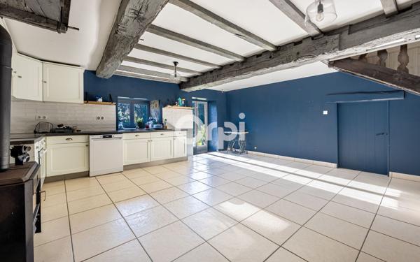 Maison à vendre    4 pièces • 126 m2 Saint-Laurent-sur-Gorre
