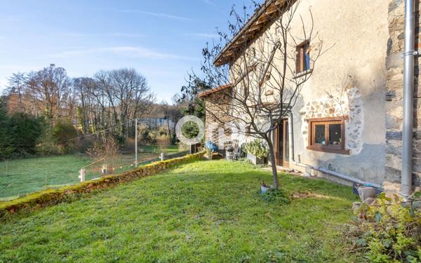 Maison à vendre    4 pièces • 126 m2 Saint-Laurent-sur-Gorre