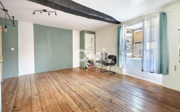 Maison à vendre    4 pièces • 126 m2 Saint-Laurent-sur-Gorre