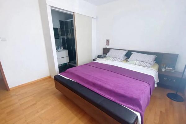 Vente Maison 5 pièces 130 m2 à Saint-Hilaire-de-Lusignan