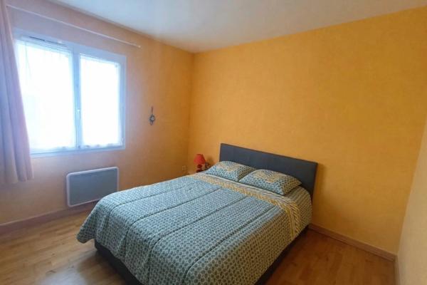 Vente Maison 5 pièces 130 m2 à Saint-Hilaire-de-Lusignan