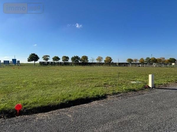 Terrain à Batir à vendre à Parcé-sur-Sarthe dans la Sarthe (72300), ref : 72120-1023