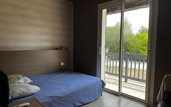 Maison à vendre    6 pièces •  Aramon