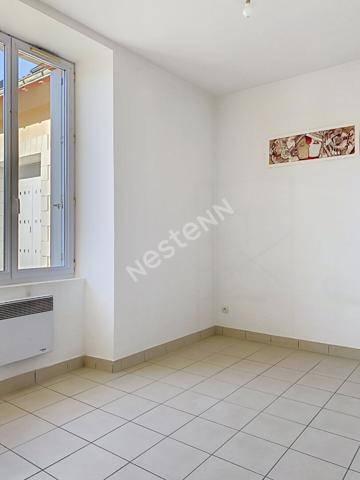 Appartement Avrillé - 2 chambres - terrasse - stationnement 2 places de parking