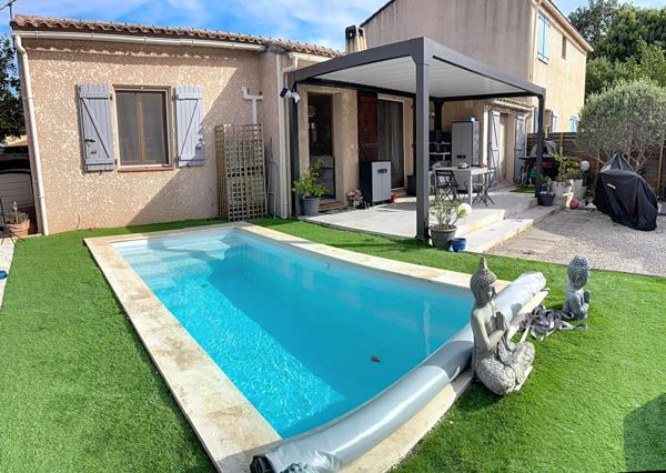 Maison plain pied, piscine, très bon état