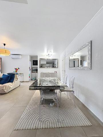 Maison plain pied, piscine, très bon état