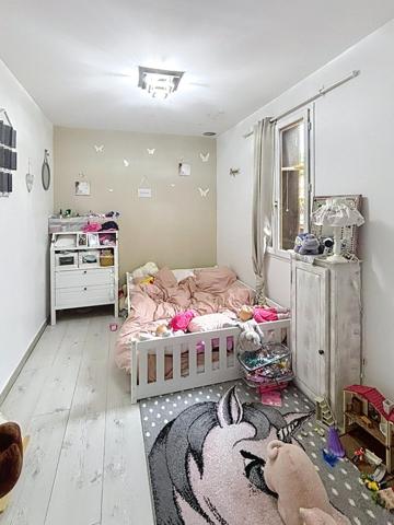 Maison plain pied, piscine, très bon état