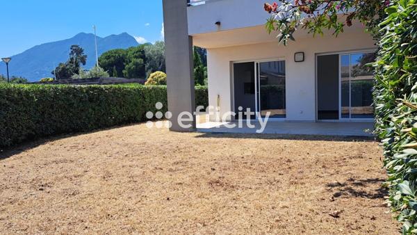 Appartement
         3 pièces
        - 70 m² 242 000 € *
