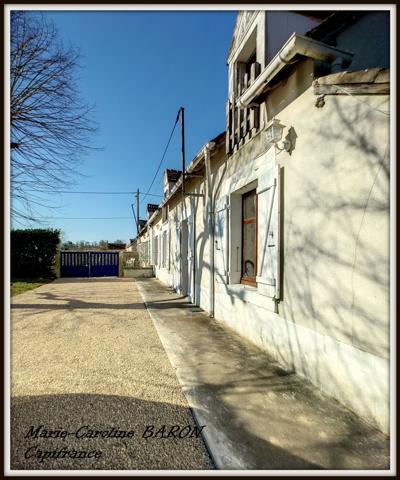 Indre (36), SAINT LACTENCIN longère mitoyenne à rénover