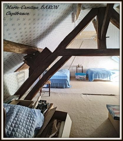 Indre (36), SAINT LACTENCIN longère mitoyenne à rénover