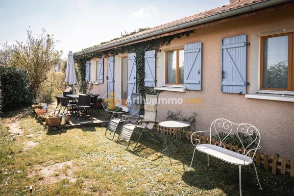 Vente                                                      Maison
                        
                     4 pièces                      96 m2                     à Bourgoin-Jallieu