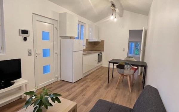 Maison à louer    2 pièces •  Colombes