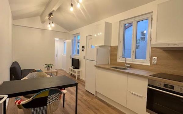 Maison à louer    2 pièces •  Colombes