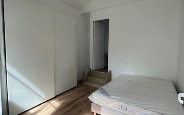 Maison à louer    2 pièces •  Colombes