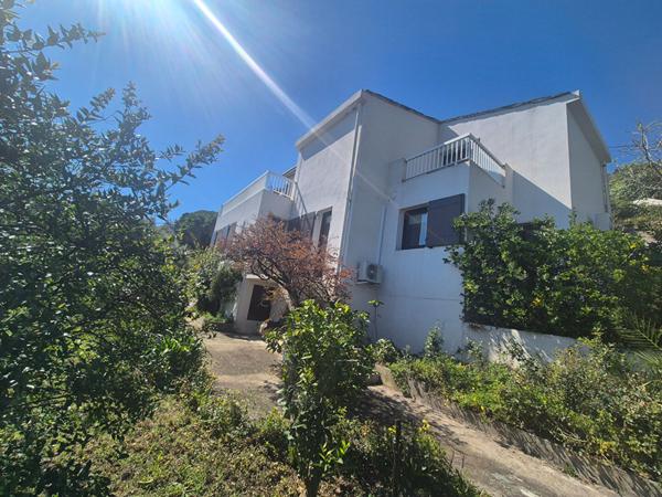 Maison Santa Maria Di Lota 8 pièce(s) 170 m2