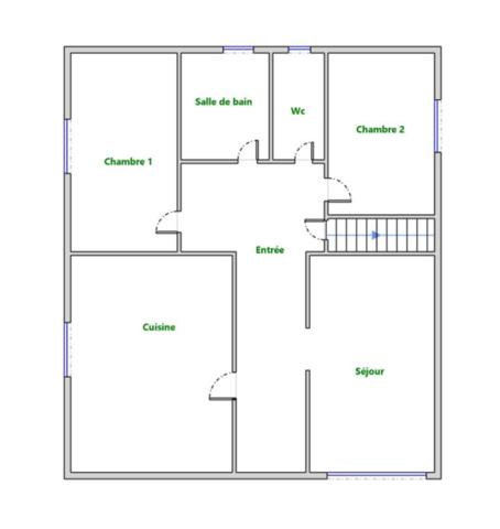 Maison en pierres des années 70 à rénover sur Mellac, 2 chambres, sous sol complet