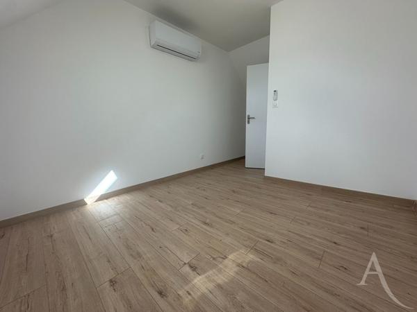 Appartement 2 pièces entièrement rénové avec climatisation !