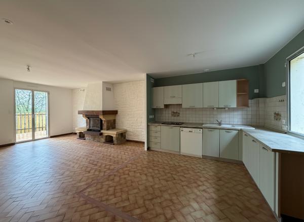 Maison traditionnelle 5 pièces à vendre à Dhuisy - Réf. ADS2433