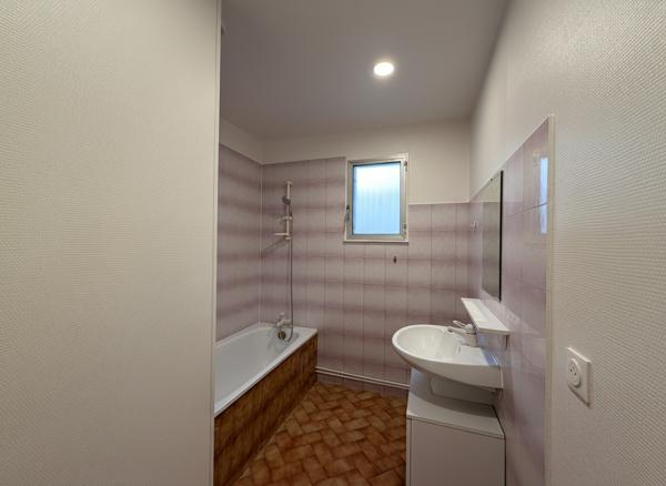 Maison traditionnelle 5 pièces à vendre à Dhuisy - Réf. ADS2433