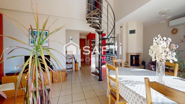 Coup de cœur : lumineux, plain-pied, mezzanine de 30 m² et grand terrain de 800 m².