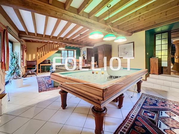 Maison de Prestige à Vendre à Saint-Lô