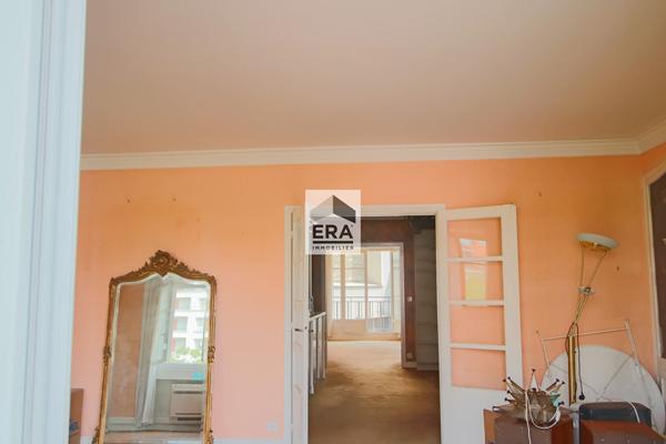 Appartement Paris 5pièce(s) 141 m2  carrez ( balcon5 m2)