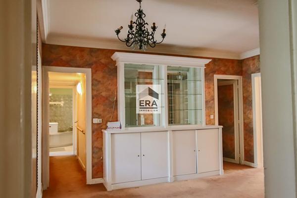 Appartement Paris 5pièce(s) 141 m2  carrez ( balcon5 m2)