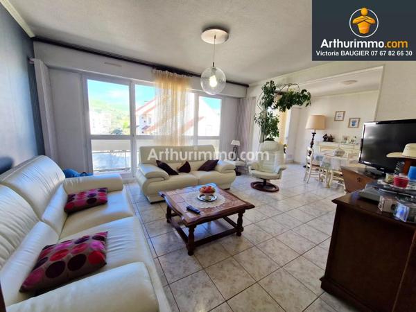 Vente Appartement 4 pièces 96 m2 à Lons-le-Saunier