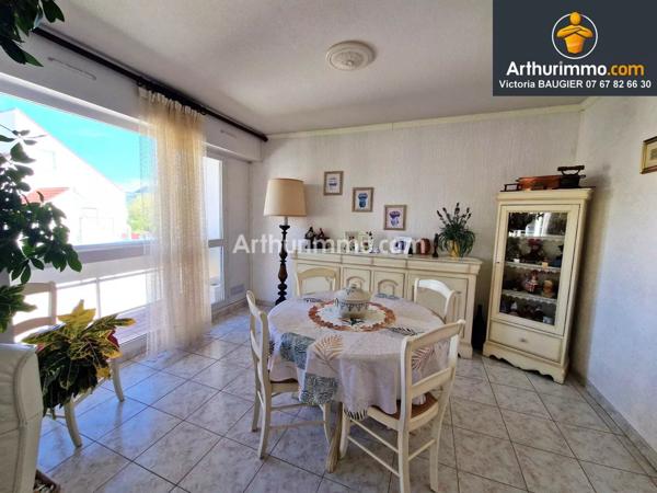 Vente Appartement 4 pièces 96 m2 à Lons-le-Saunier