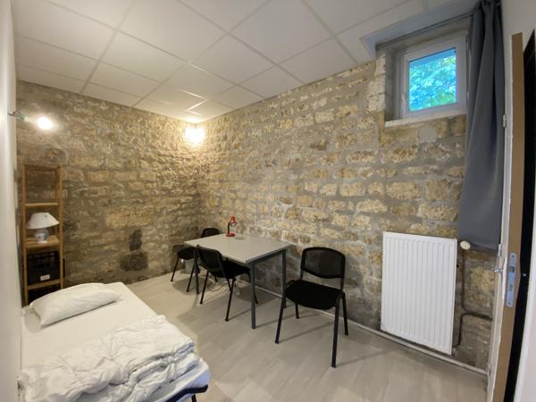 ANGOULÊME CENTRE – Quartier Saint-Martin | Maison de ville avec jardin, terrasse et garage