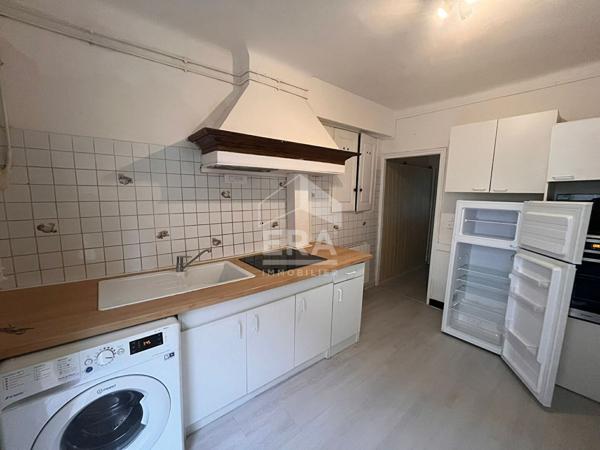 Maison de village mitoyenne T3 - LES MEES