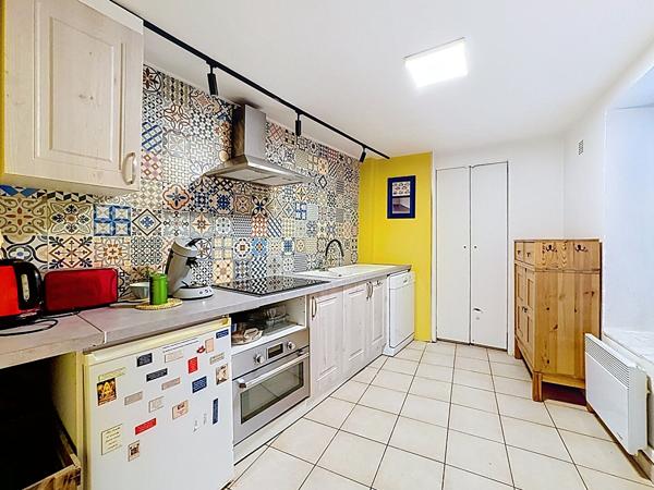 Intra-muros Avignon Maison 84 m2 4 chambres