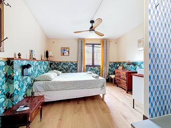 Intra-muros Avignon Maison 84 m2 4 chambres