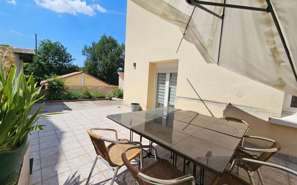 Maison à vendre    8 pièces • 199,52 m2 Saint-Étienne