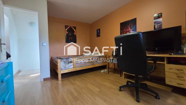 A 5 km de la charité sur Loire et à 6 mn de la A77