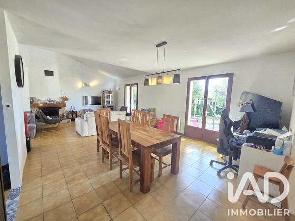 Maison à vendre 6 pièces 185 m² Poussan