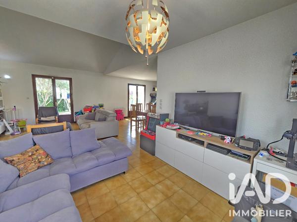 Maison à vendre 6 pièces 185 m² Poussan