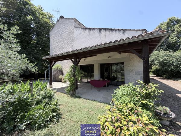 Maison 6 pièce(s) 4 chambre(s) 240 m²