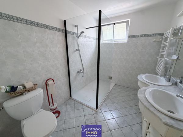Maison 6 pièce(s) 4 chambre(s) 240 m²