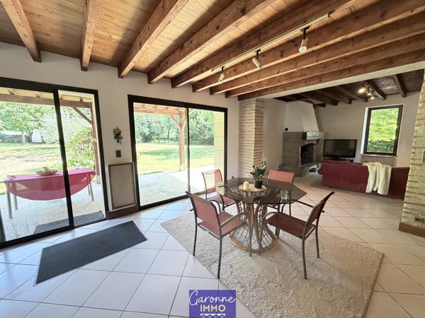 Maison 6 pièce(s) 4 chambre(s) 240 m²