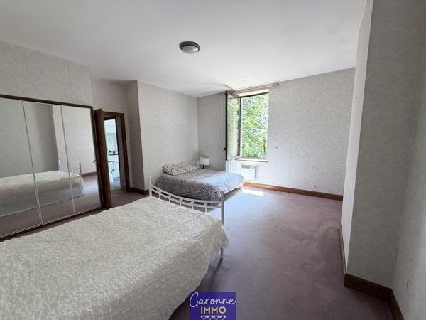 Maison 6 pièce(s) 4 chambre(s) 240 m²