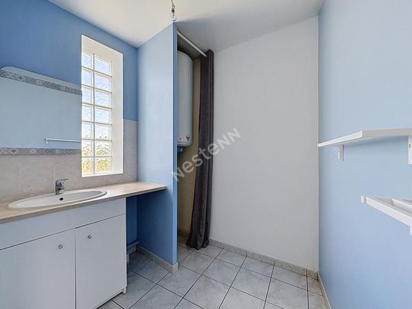 Appartement 1 chambre - Proximité tramway - Sans travaux et parking