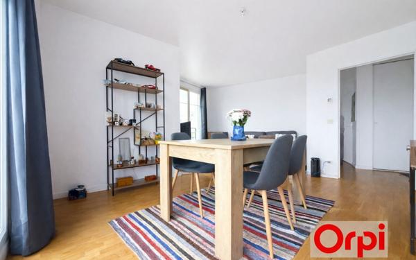 Appartement à vendre    2 pièces • 42,01 m2 Le Plessis-Trévise