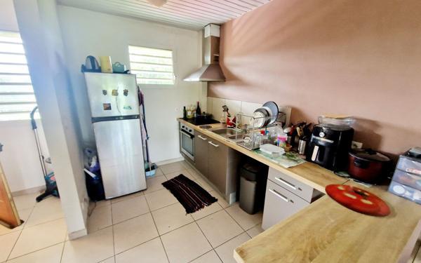 Appartement à vendre    3 pièces •  Cayenne